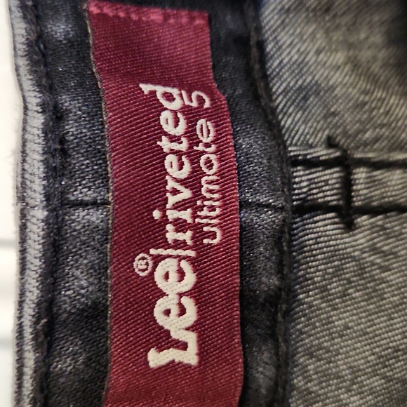 Lee Riveted Jeans - Picture 4 of 5
